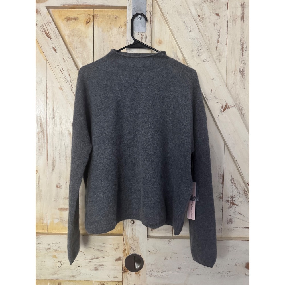 Aqua Cashmere Med Grey Sweater Long Sleeves Size L 100% Cashmere NWT